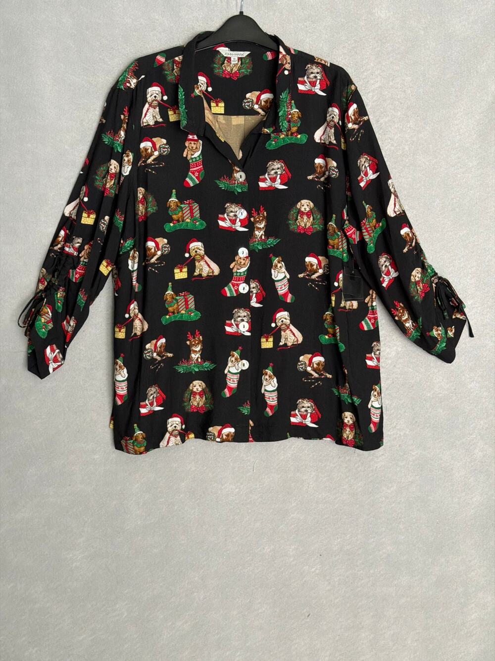 John Mark Button Front Top Christmas Puppy Print Women's 1X NEW